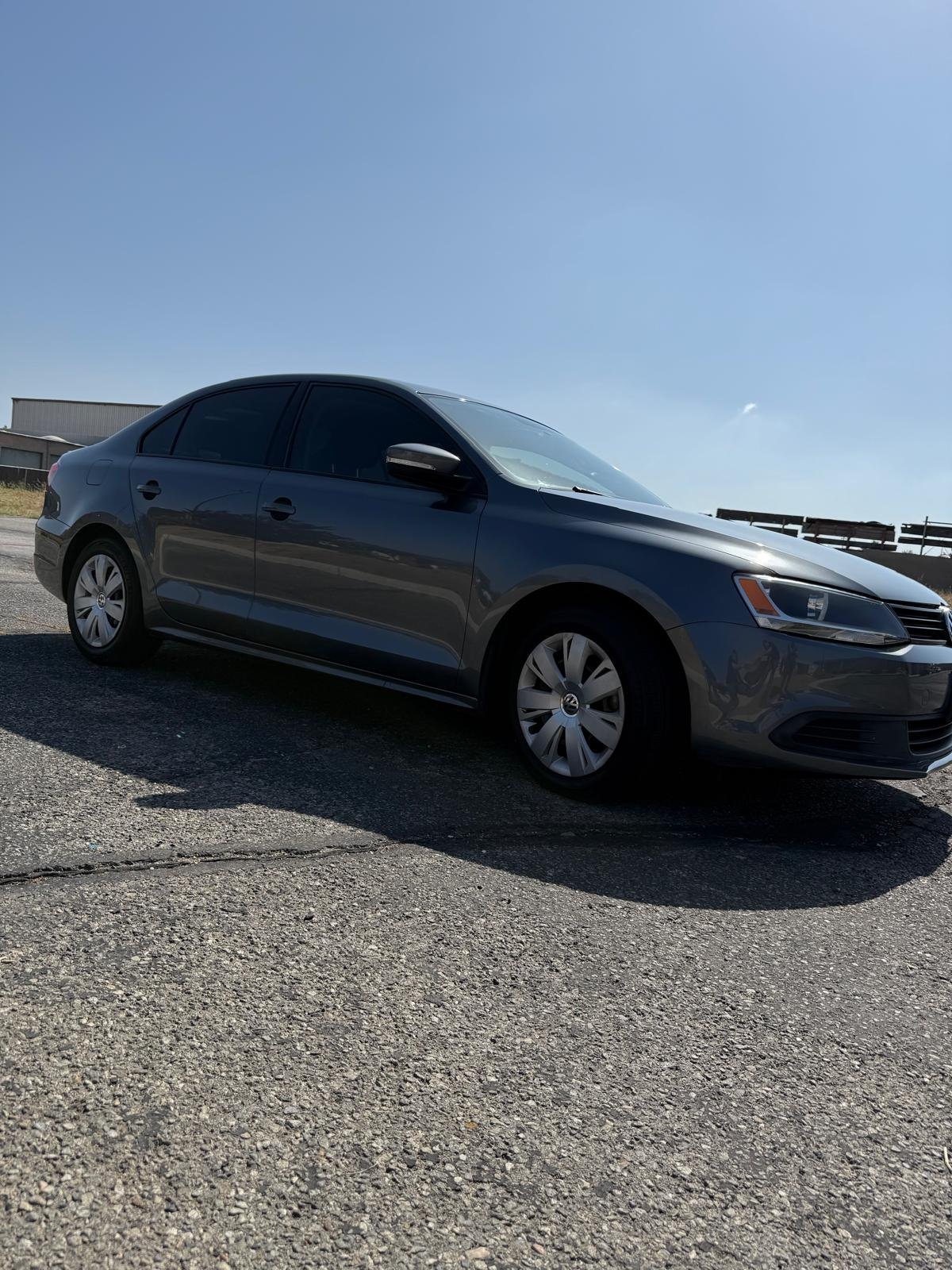 
								2014 VOLKSWAGEN JETTA full									