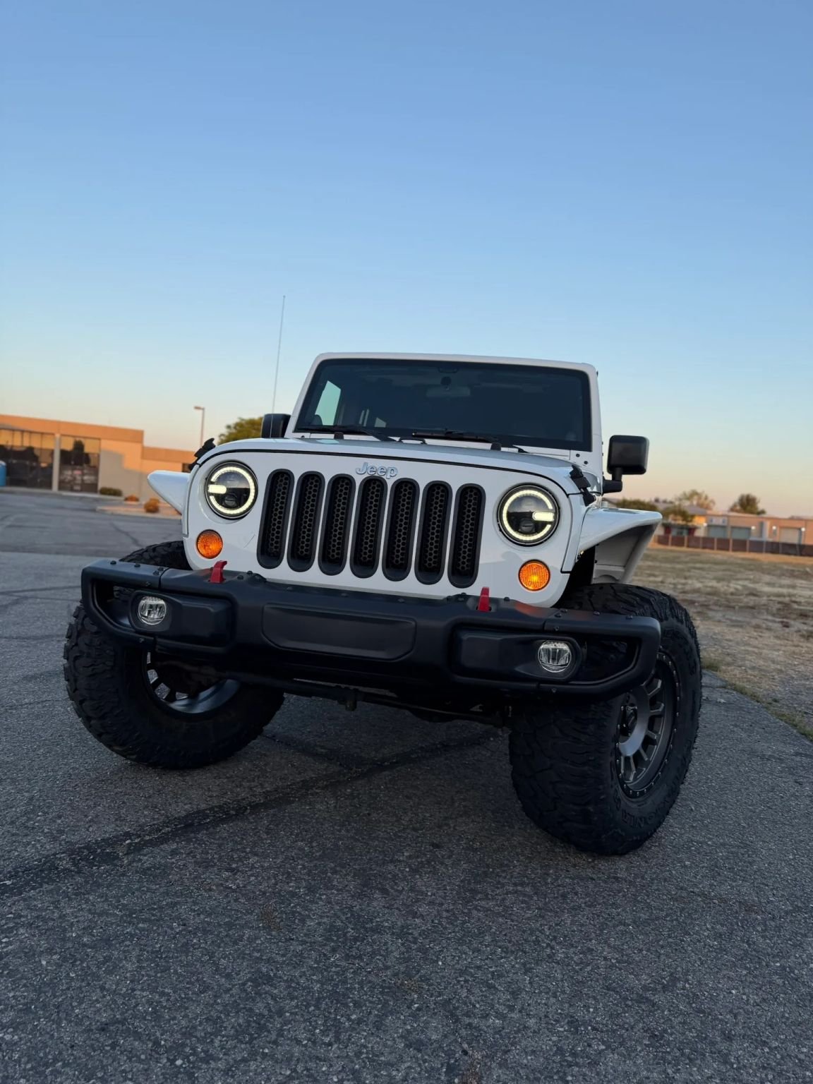 
								2012 Jeep Wrangler Unlimited Sport SUV 4D full									