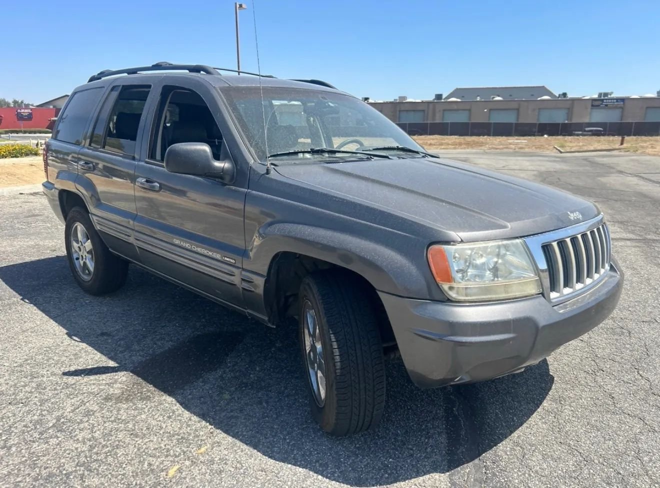 
								2004 Jeep Grand Cherokee Limited Sport Utility 4D full									