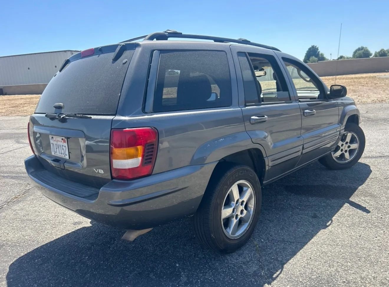 
								2004 Jeep Grand Cherokee Limited Sport Utility 4D full									