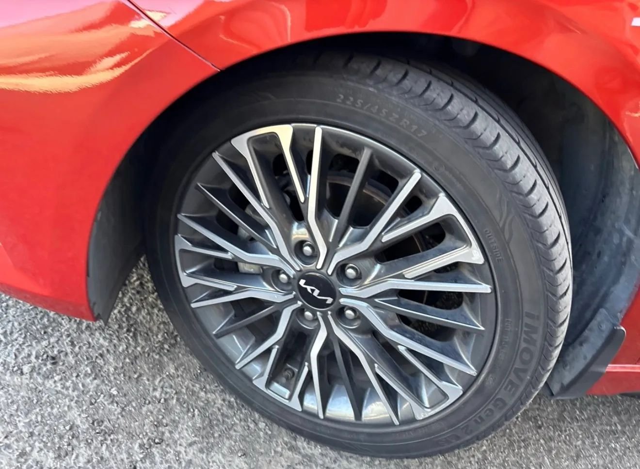 
								2022 Kia Forte GT-Line Sedan 4D full									