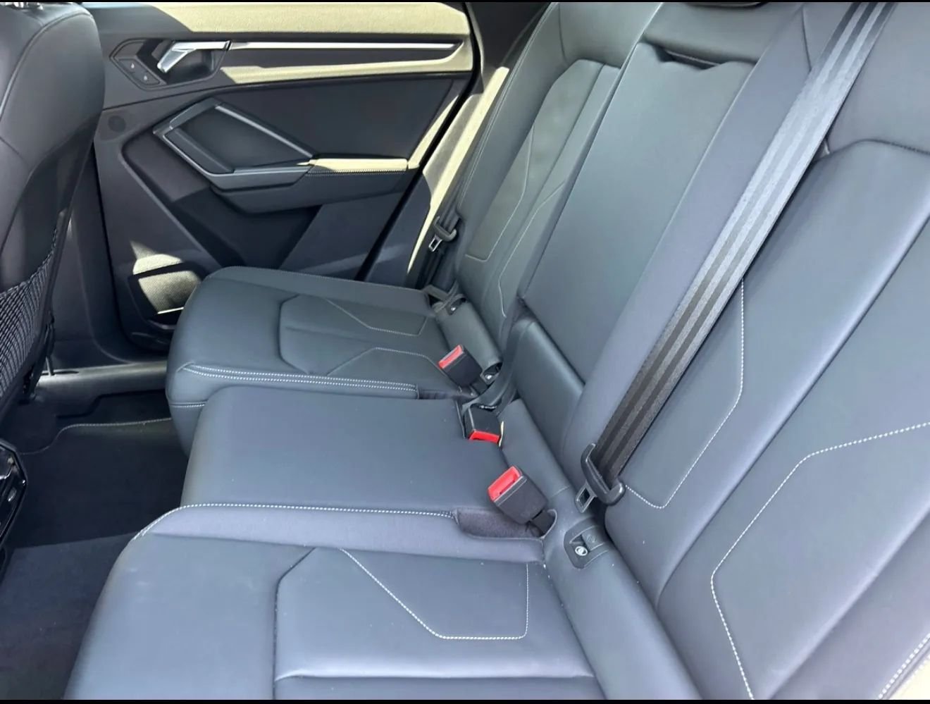 
								2021 Audi Q3 45 TFSI S line Premium Sport Utility 4D full									