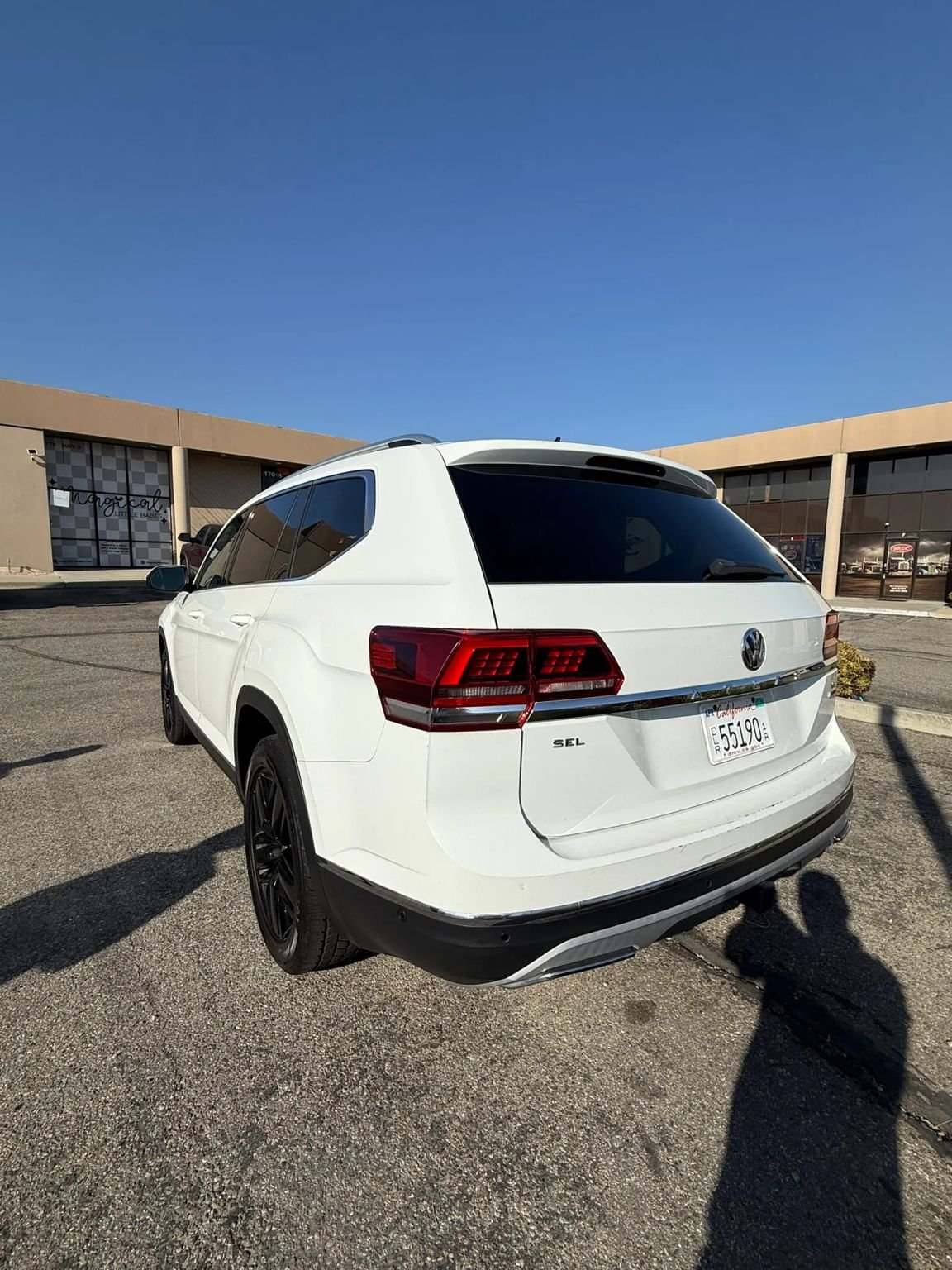 
								2019 Volkswagen Atlas SEL Premiuim 4Motion full									