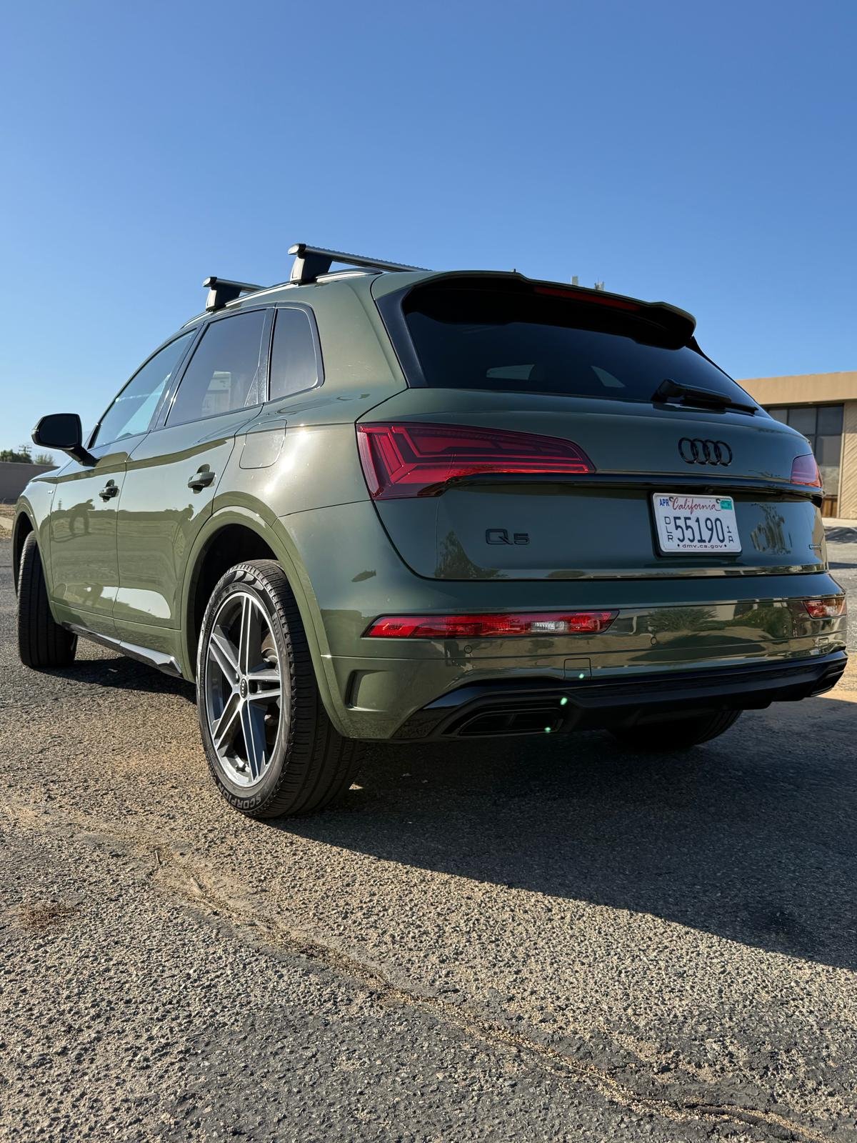 
								2023 Audi Q5 s-line Premium Plus 55 TFSI full									