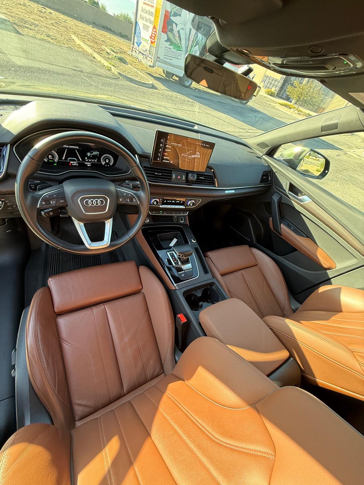 
								2023 Audi Q5 s-line Premium Plus 55 TFSI full									